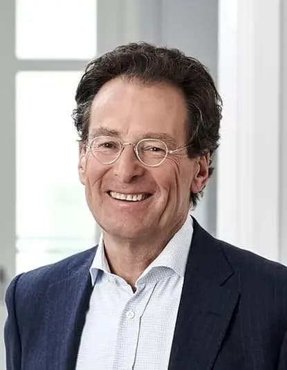 Dr. Michael Hinderer