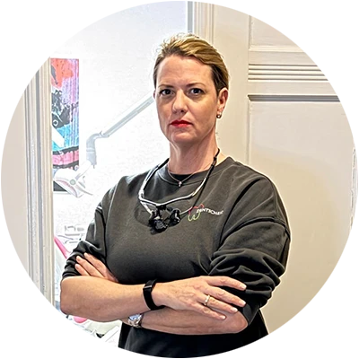 Dr. Farina Blattner, Zahnärztin